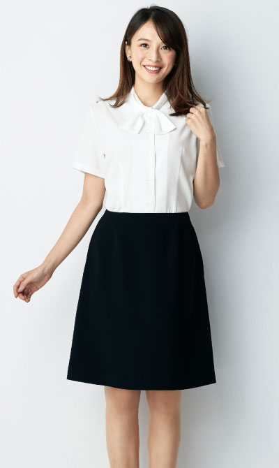 ストレスフリーボトムス コーデ01 事務服