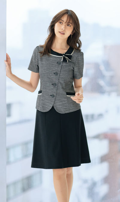 清潔加工 コーデ02 事務服