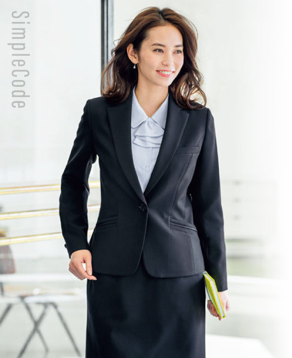 A175seriesシンプルコーデ 事務服